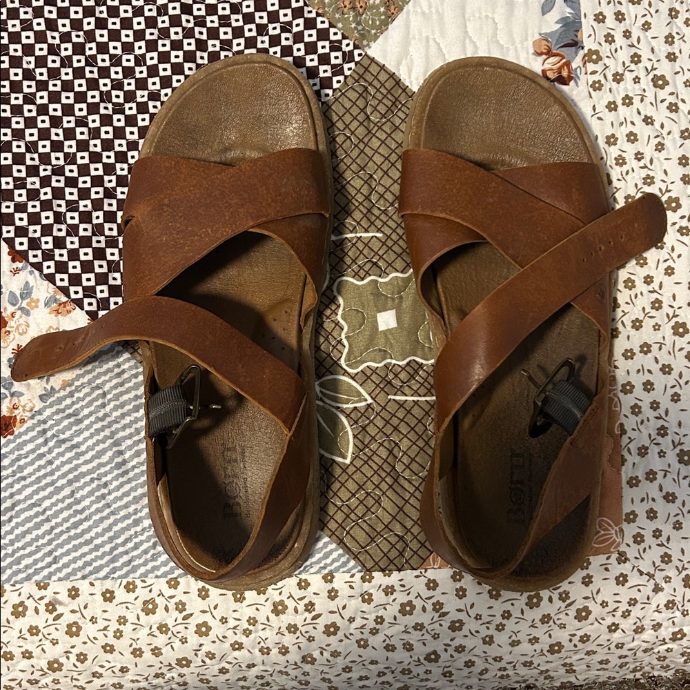 Born Brown Leather Sandals Size 10 Used Good Condition